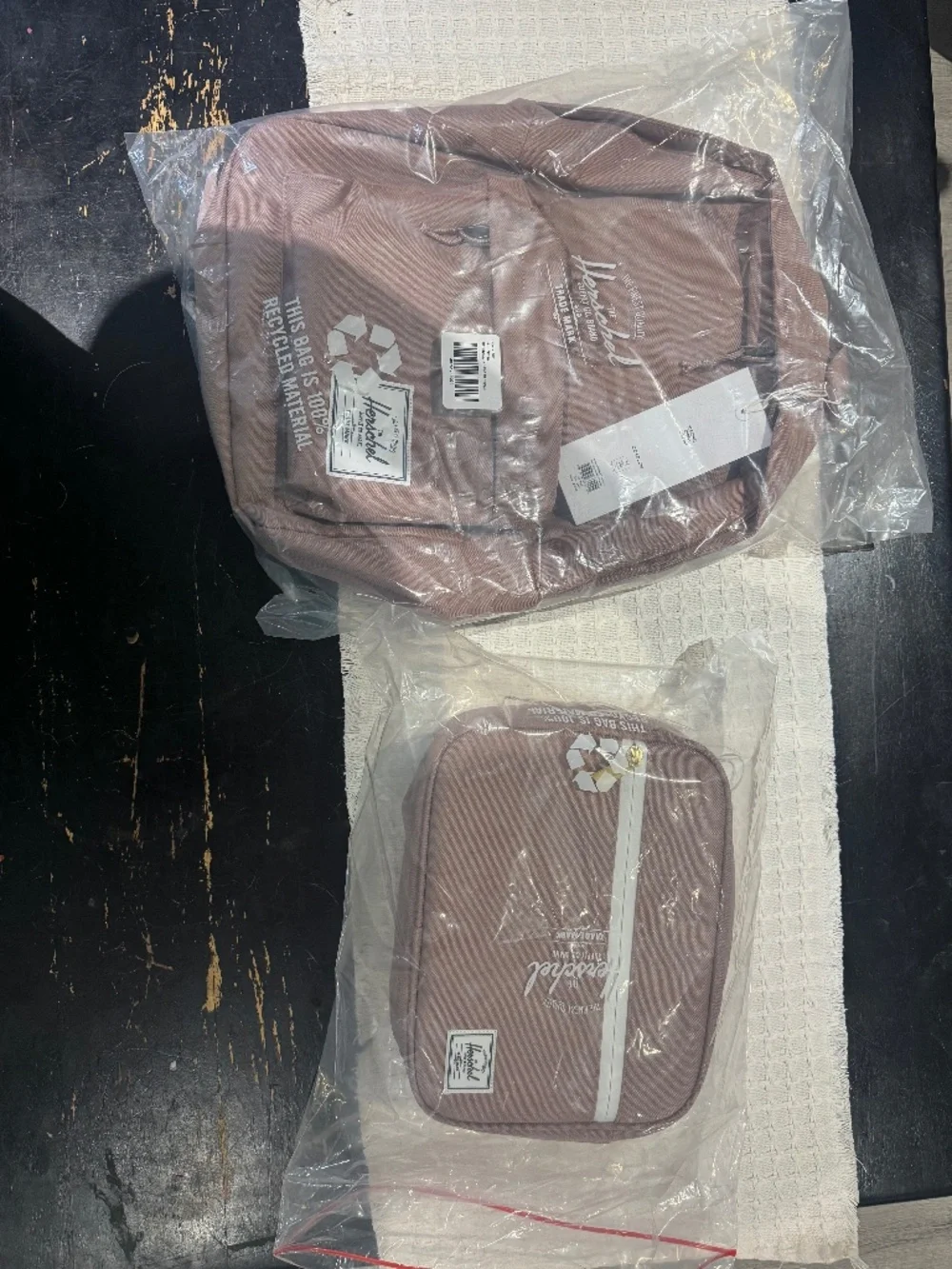 Hershel Supply Backpack and Lunchbox